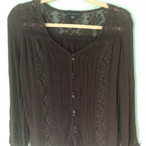 American Eagle peasant top in maroon